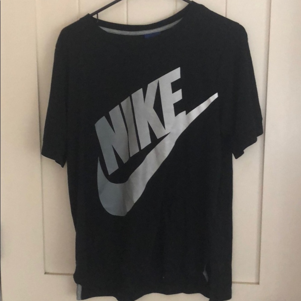 Nike Tee
